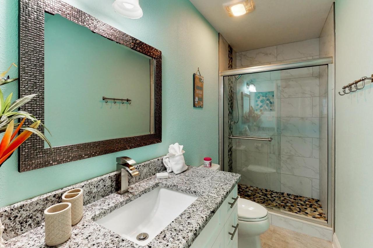 Hidden Paradise - Green Suite เคลียร์วอเตอร์บีช ภายนอก รูปภาพ